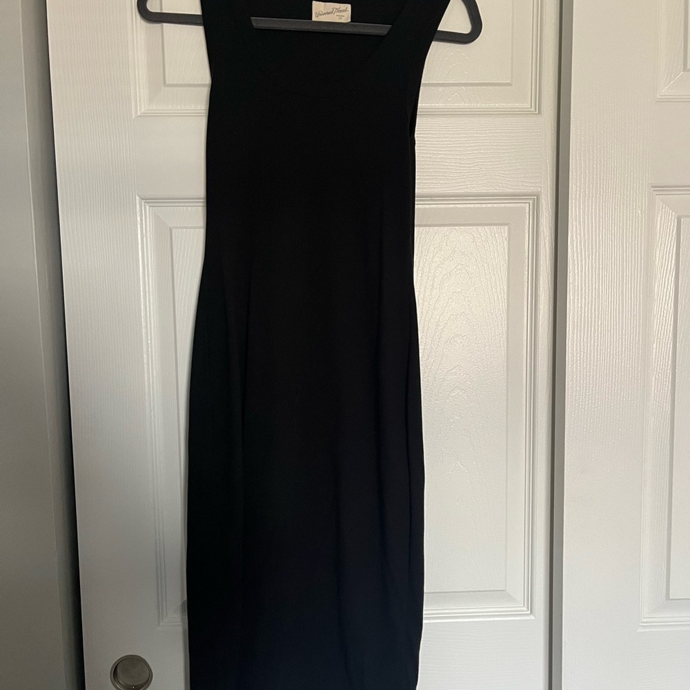 Universal Thread Black Midi Dress